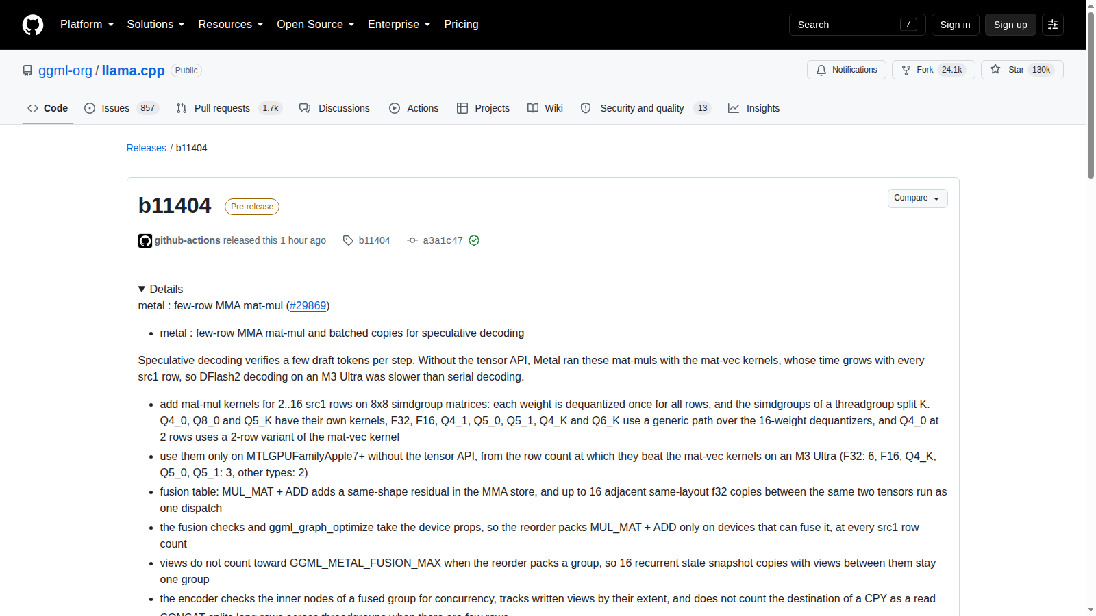 Release ufficiale llama.cpp b11404 con i nuovi kernel Metal MMA per speculative decoding